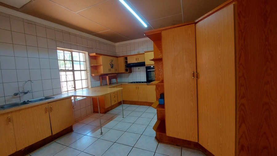 3 Bedroom Property for Sale in Meerhof North West